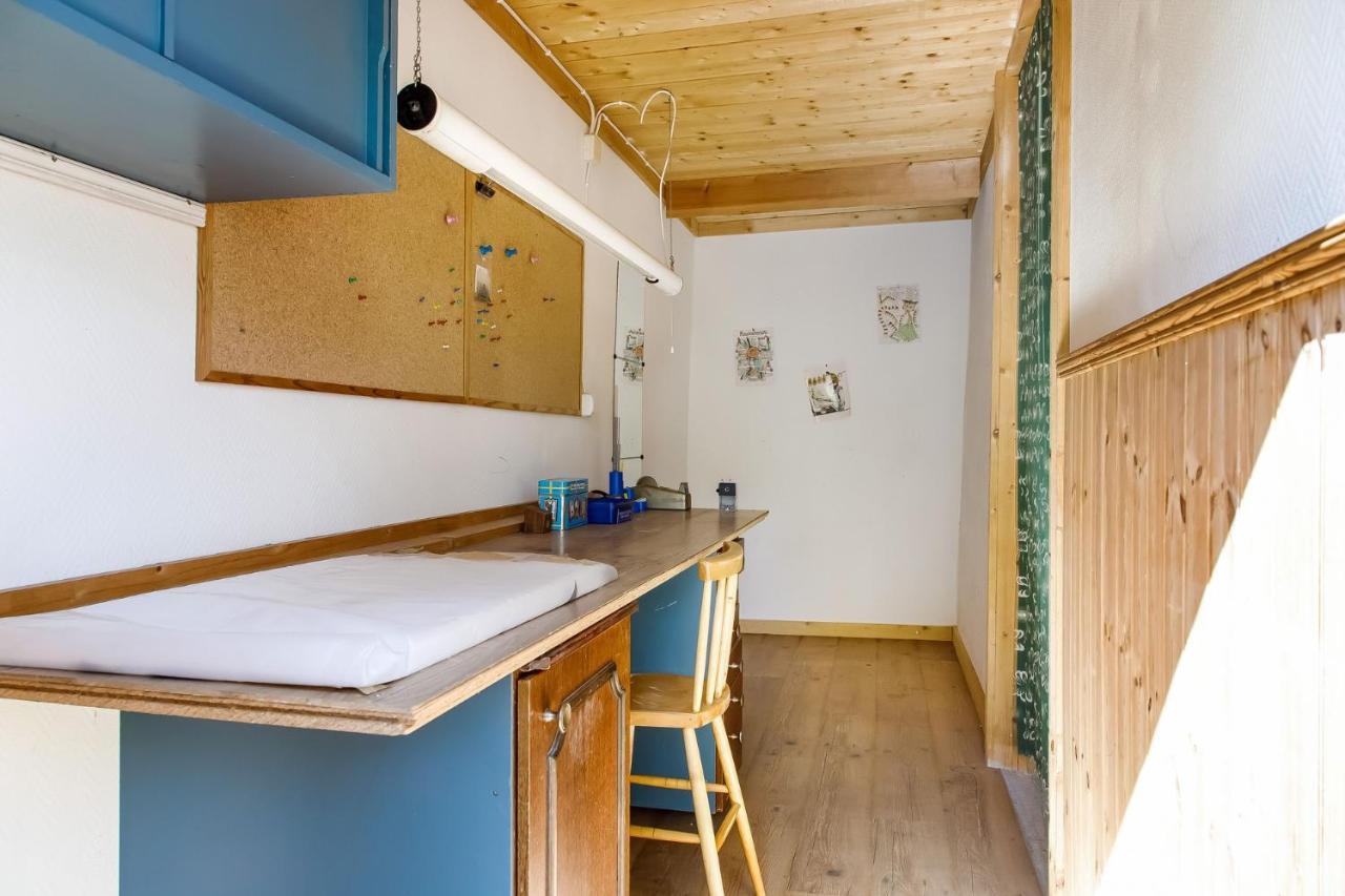Simple Little Cottage In A Cozy Courtyard In Vimmerby Ngoại thất bức ảnh